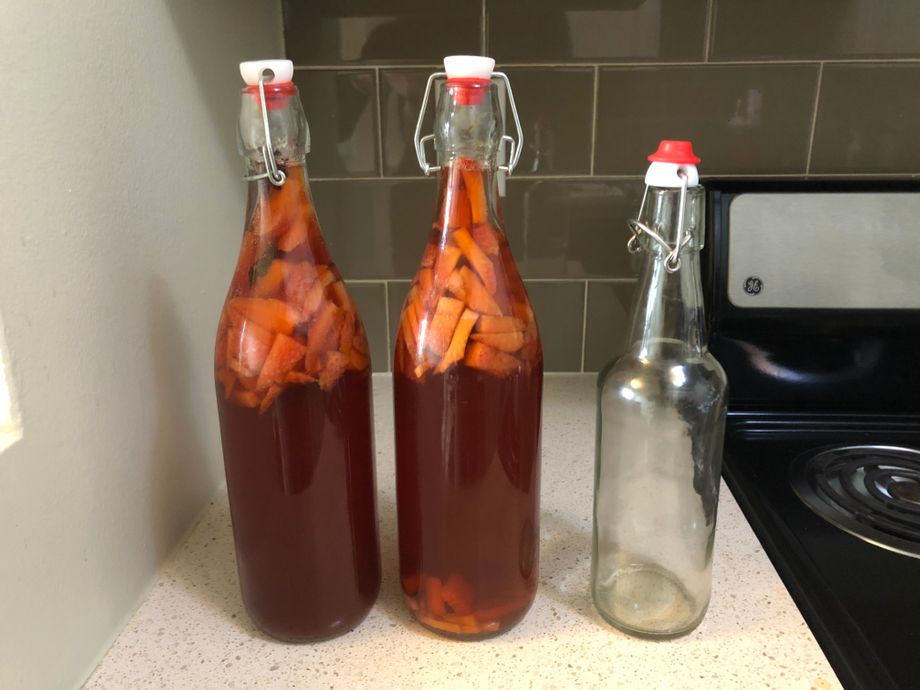 Strawberry+anise and a strawberry+ginger with an empty bottle for scale. Strawberry+anise and a strawberry+ginger with an empty bottle for scale.